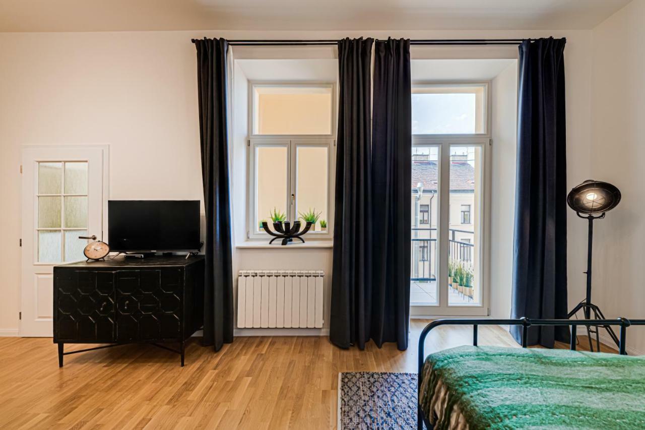 My Prague Apartments Stepanska Kültér fotó
